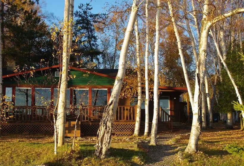Hay Lake Lodge & Cottages