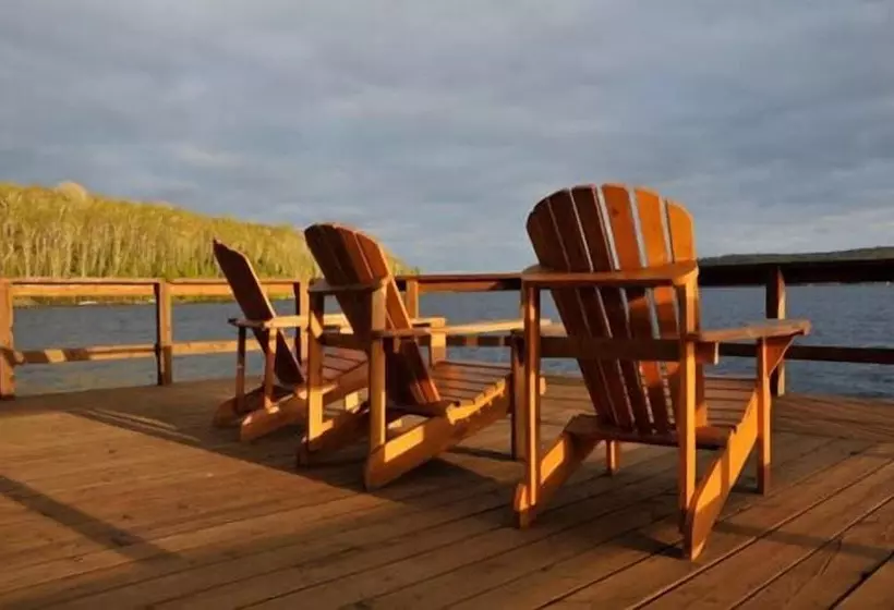 Hay Lake Lodge & Cottages