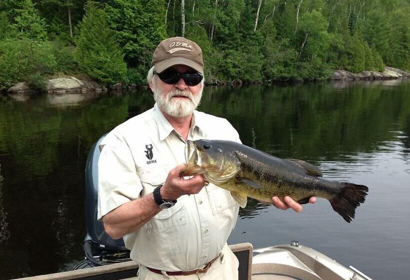 Hay Lake Lodge & Cottages