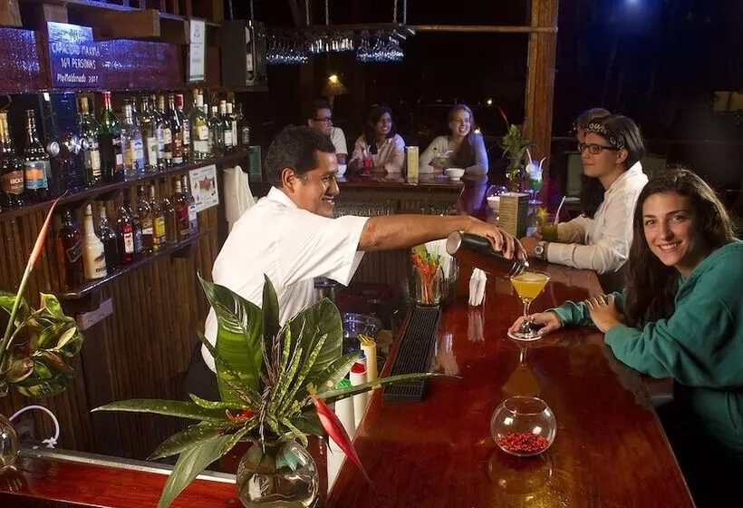 مسافرخانه Refugio Amazonas Lodge