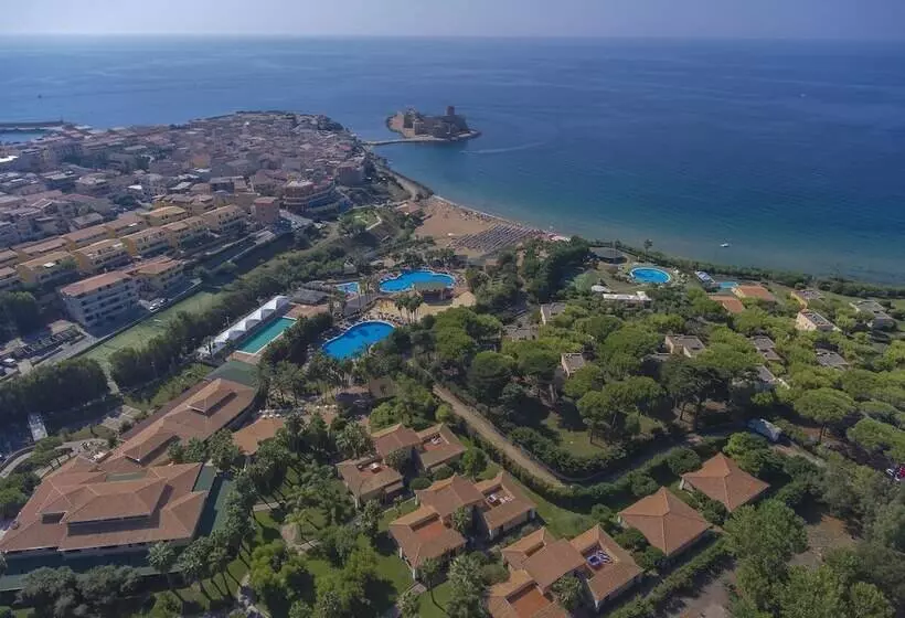 Hotelli Baia Degli Dei Resort