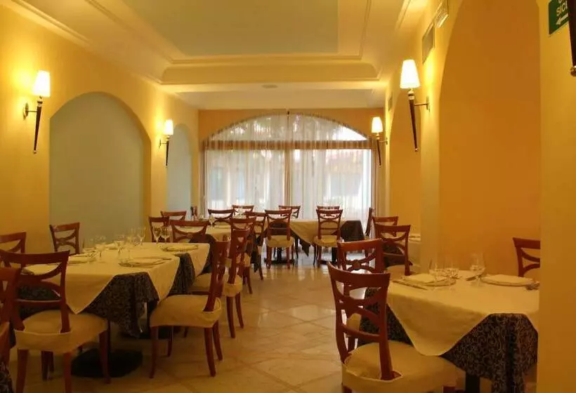 Hotelli Baia Degli Dei Resort