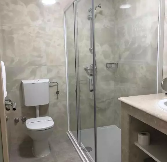 ホテル Diklo Beach Rooms Adults Only