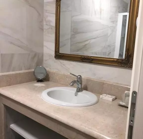 ホテル Diklo Beach Rooms Adults Only