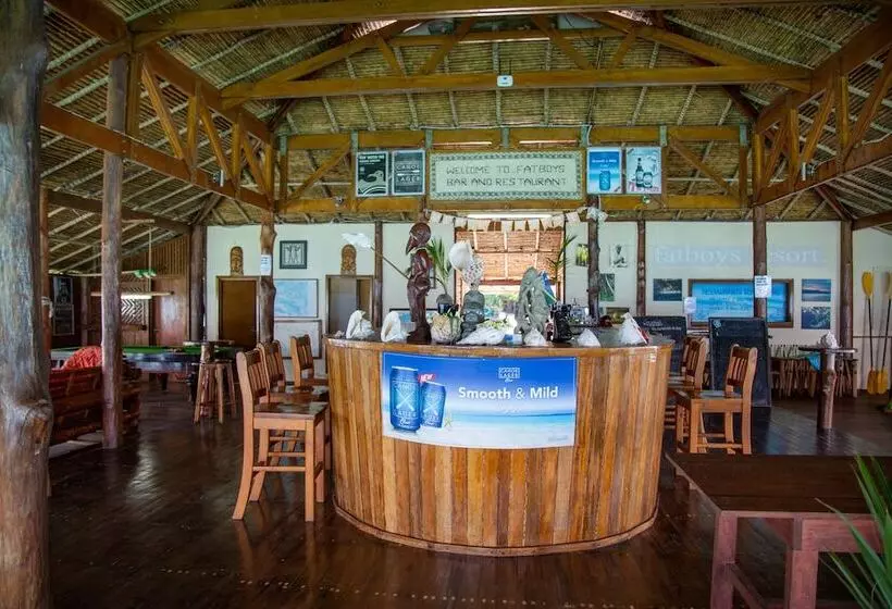 هتل Fatboys Resort