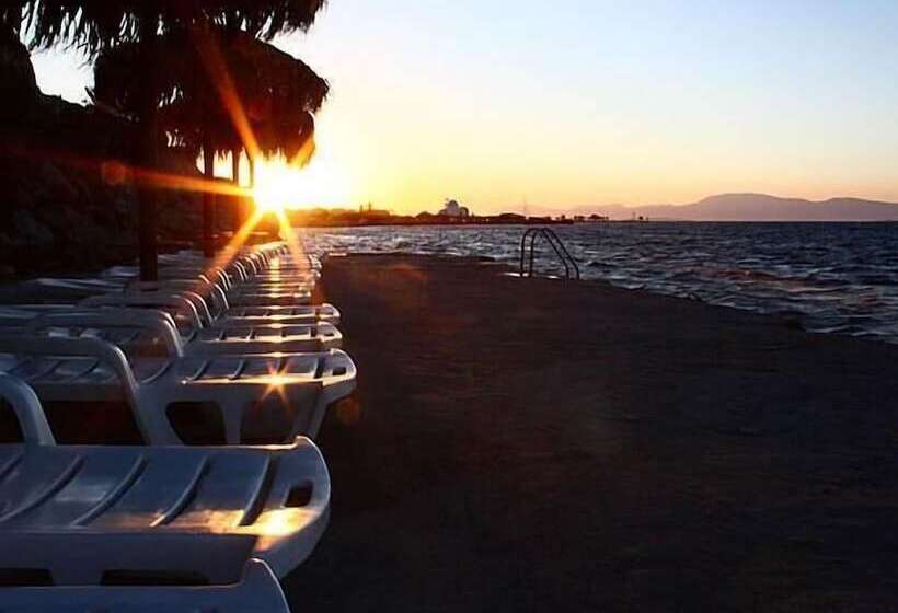 בית מלון כפרי Kekrifalia