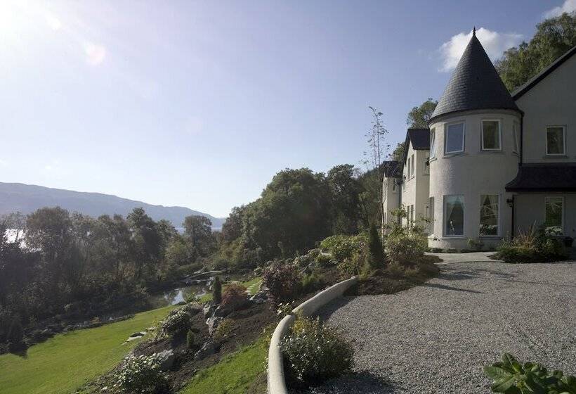 ホテル Loch Ness Lodge