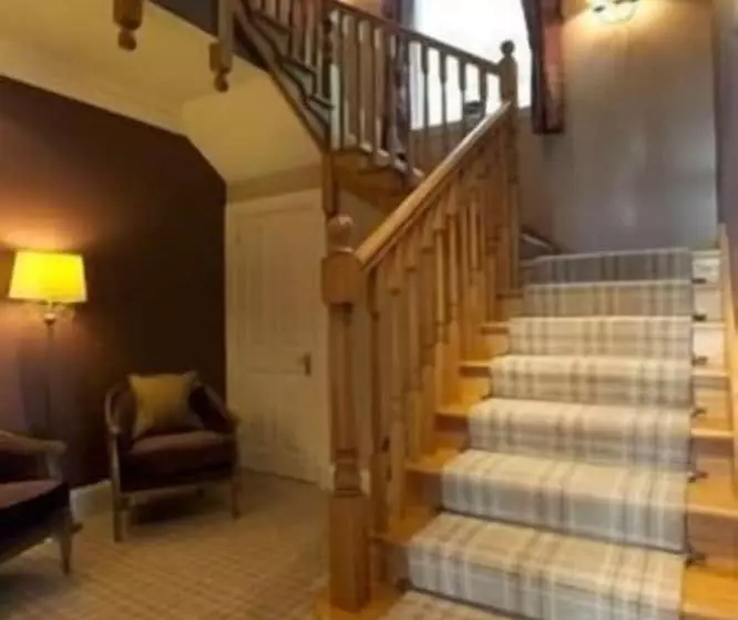 Hotelli Loch Ness Lodge