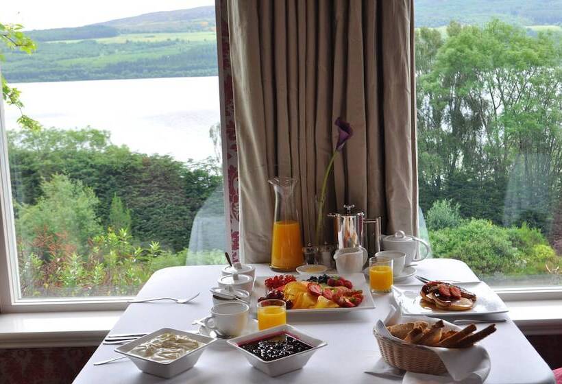 ホテル Loch Ness Lodge