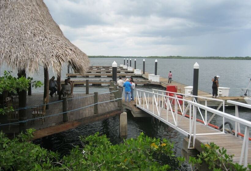 هتل Marina Puesta Del Sol