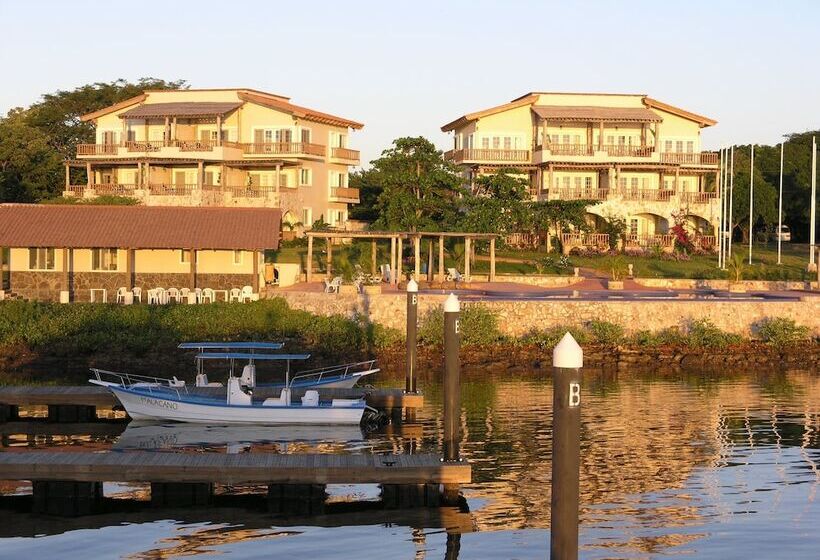 هتل Marina Puesta Del Sol