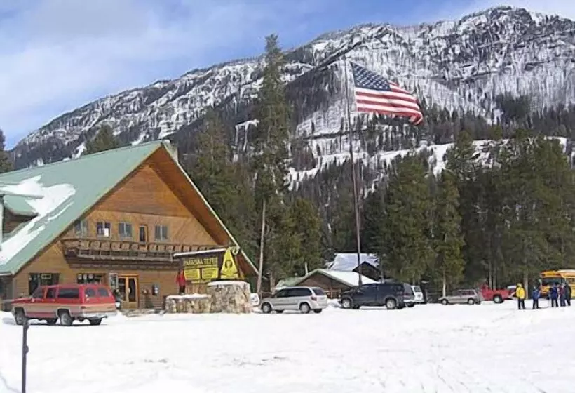 Hotelli Pahaska Tepee Resort