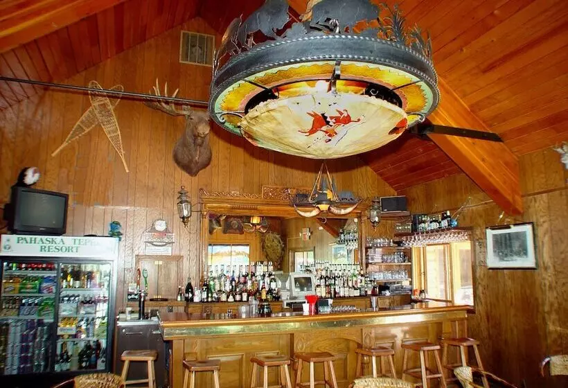 Hotelli Pahaska Tepee Resort
