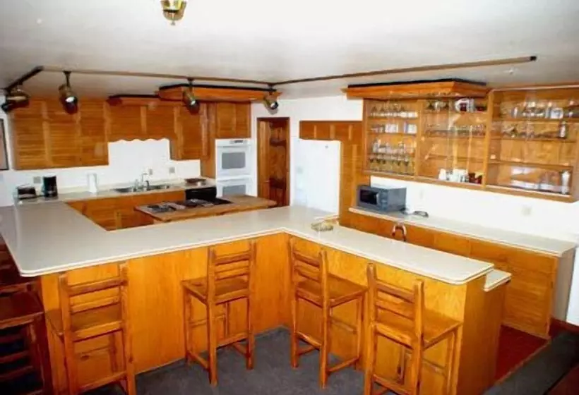 Hotelli Pahaska Tepee Resort