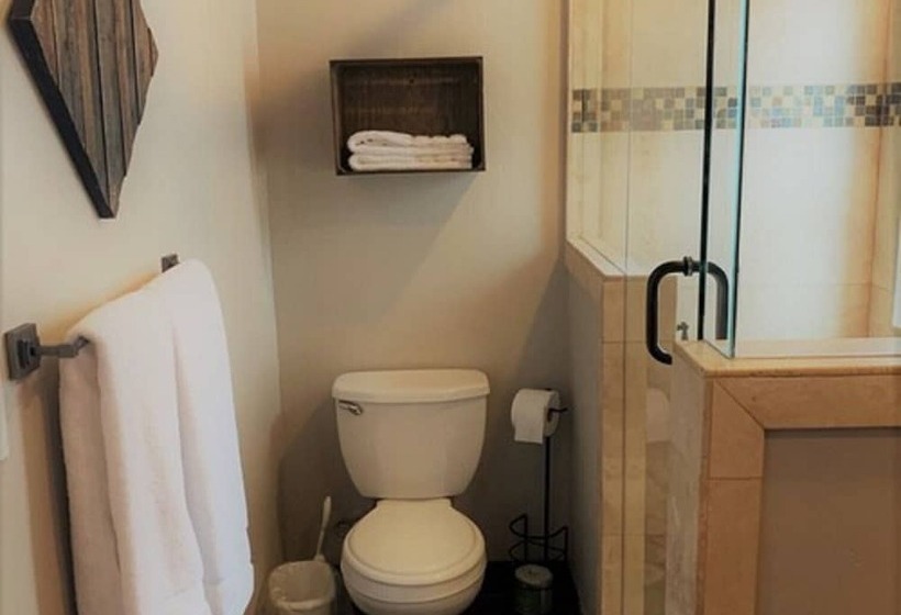 فندق Playpark Lodge