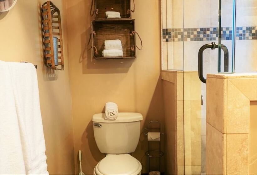 فندق Playpark Lodge