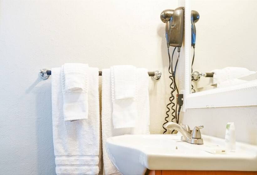 فندق Playpark Lodge