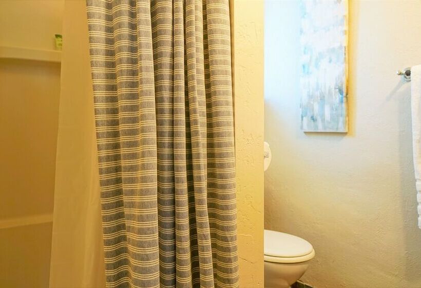 فندق Playpark Lodge