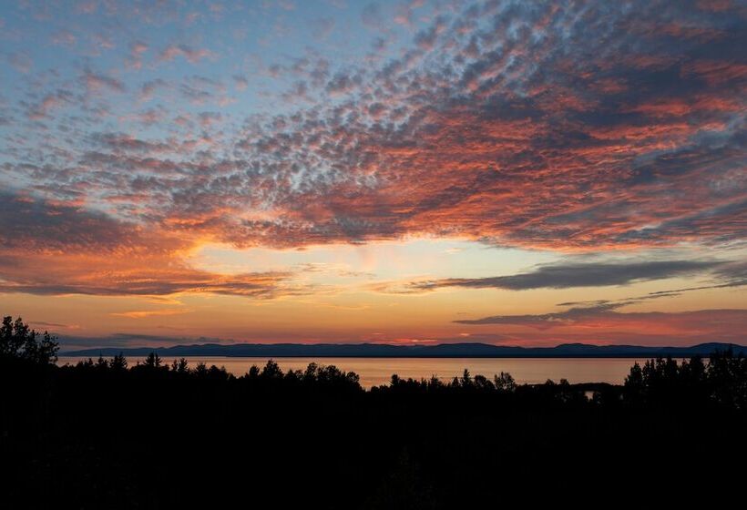 Motel Au Fleuve D Argent