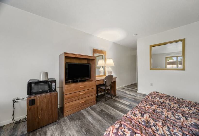 فندق على الطريق Executive Inn Cass City