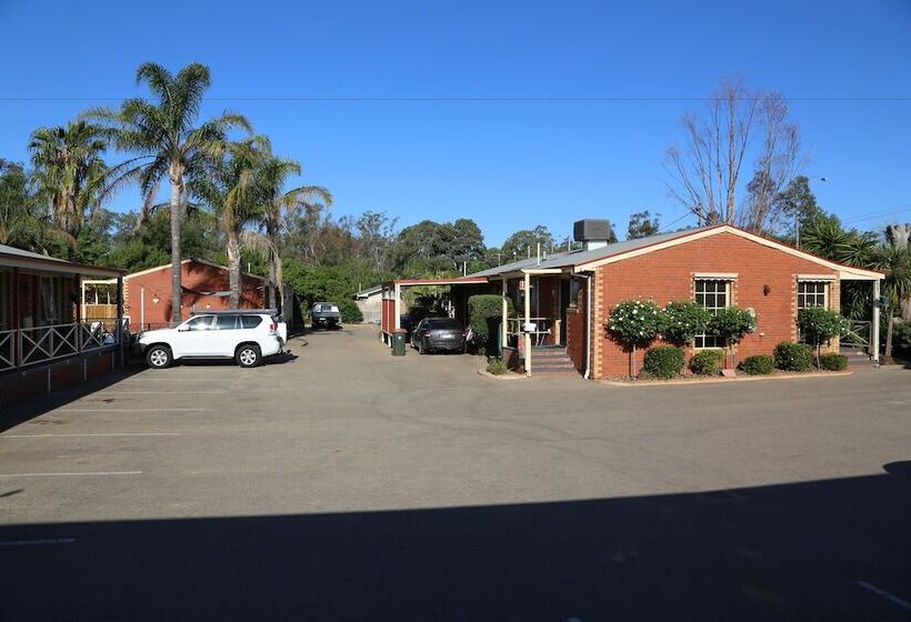 Мотель Old Coach Motor Inn Echuca