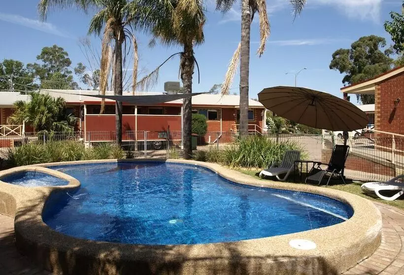 モーテル Old Coach Motor Inn Echuca