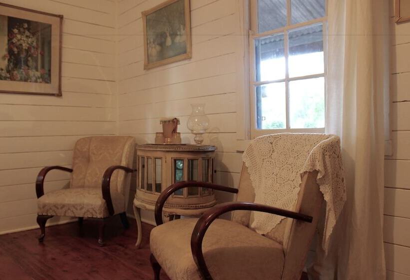 بنسيون Corynnia Station