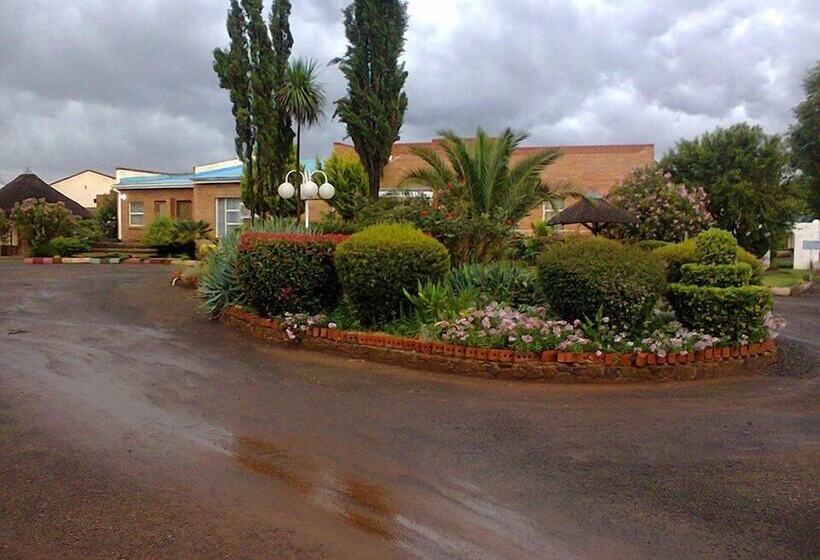 پانسیون Molengoane Lodge