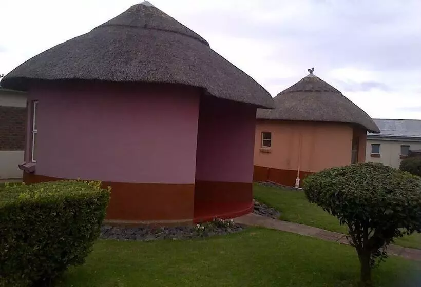 ペンション Molengoane Lodge