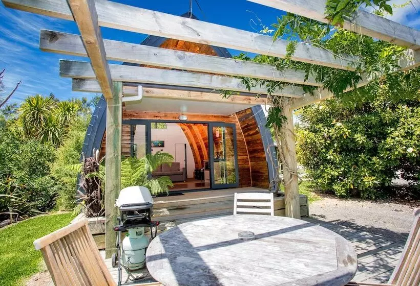 Lomakeskus Hot Water Beach Top 10 Holiday Park