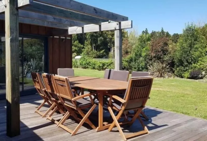 Lomakeskus Hot Water Beach Top 10 Holiday Park