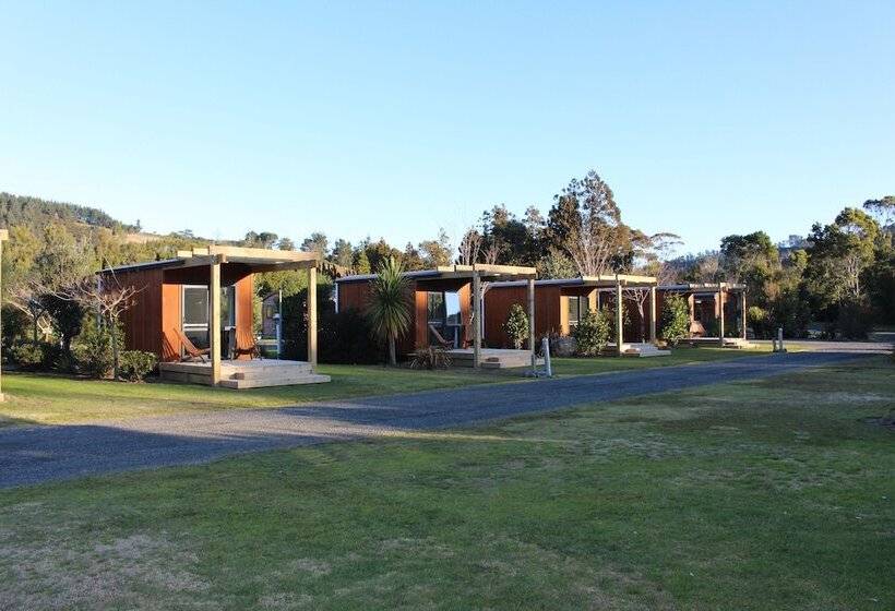 منتجع Hot Water Beach Top 10 Holiday Park