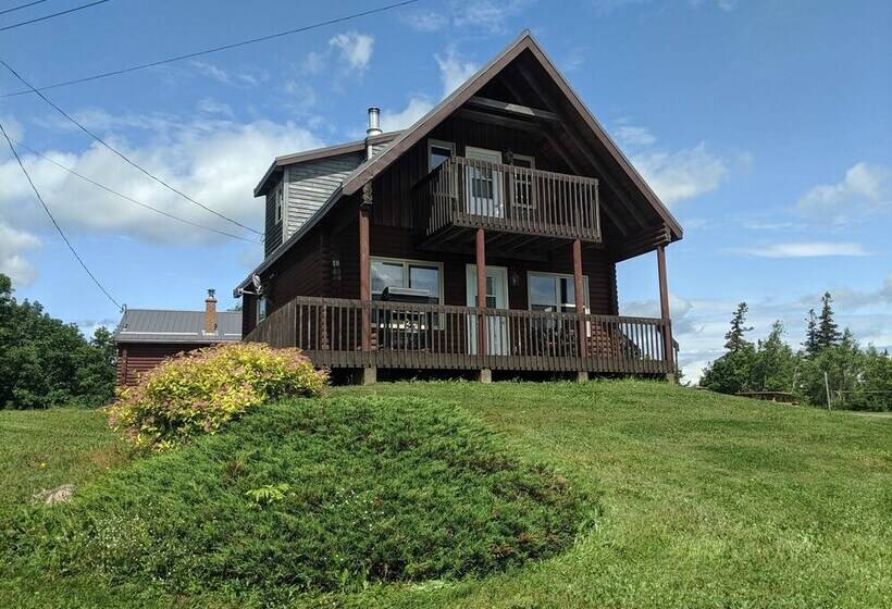 Smith Rock Chalets & Retreat