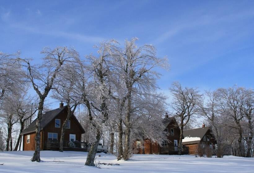 Smith Rock Chalets & Retreat