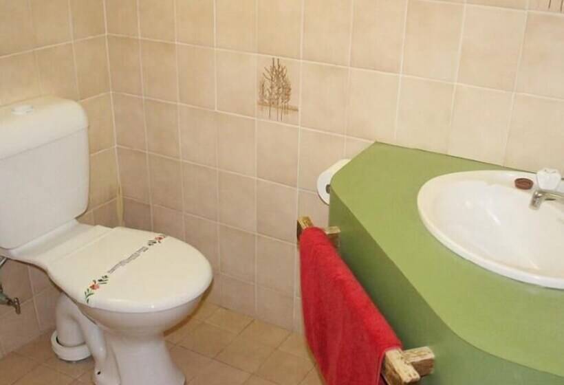 Woomargama Village Hotel Motel