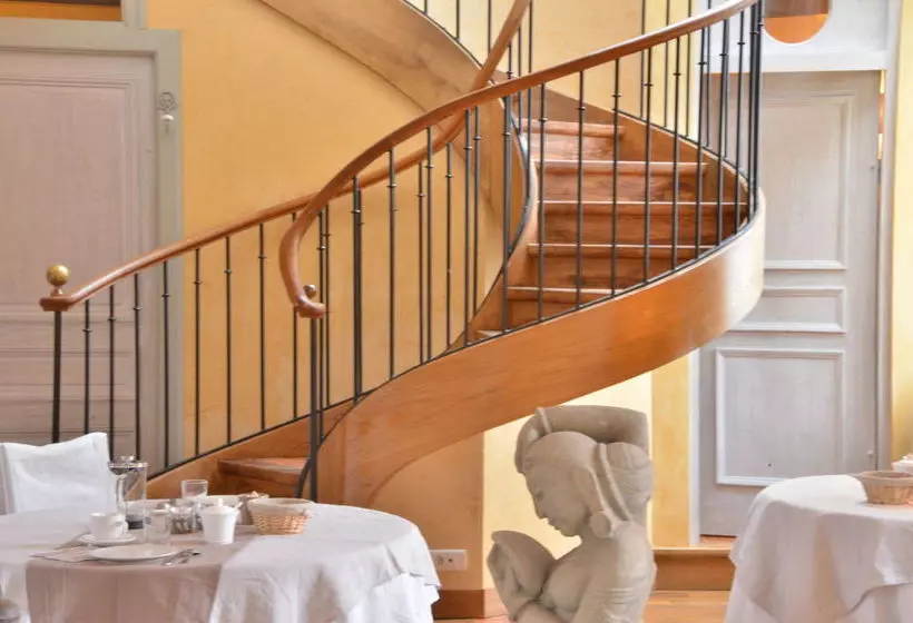 Bed and Breakfast Charmilles Des Cordeliers