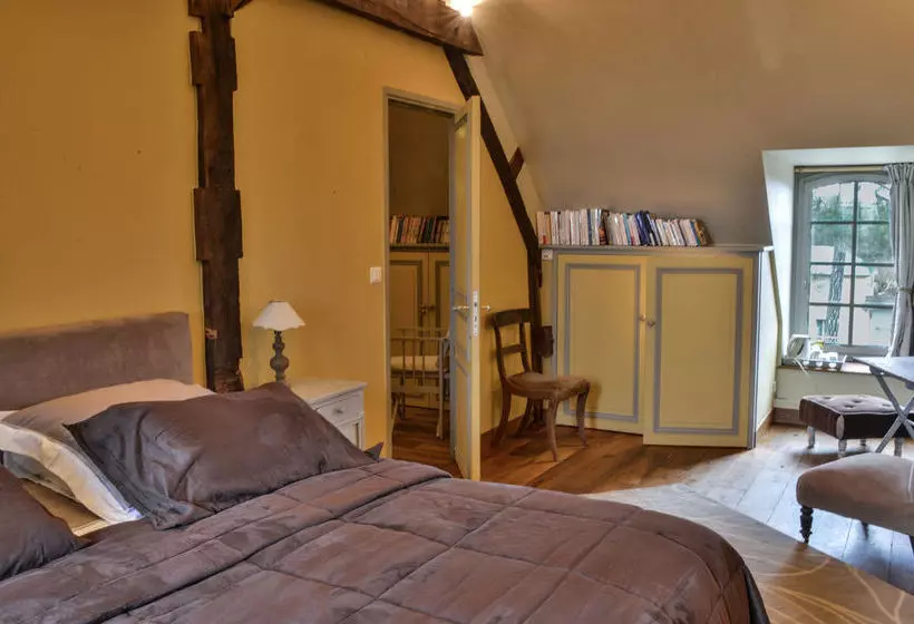Bed and Breakfast Charmilles Des Cordeliers