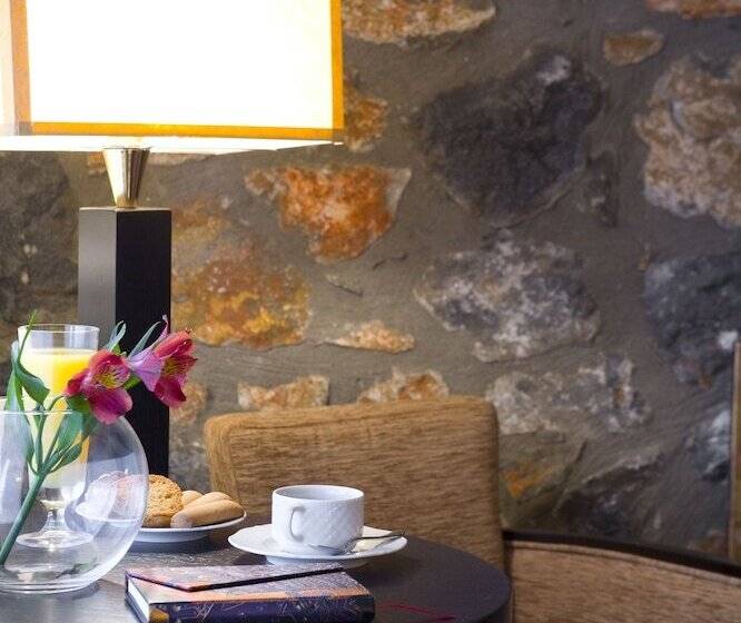 Domotel Neve Mountain Resort