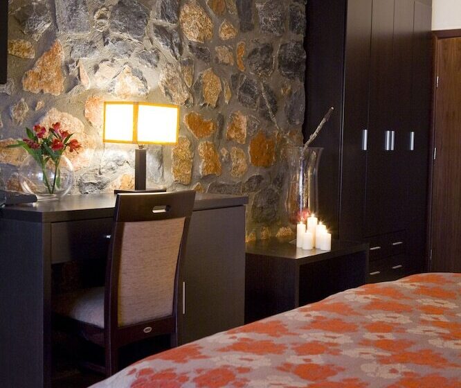 Domotel Neve Mountain Resort