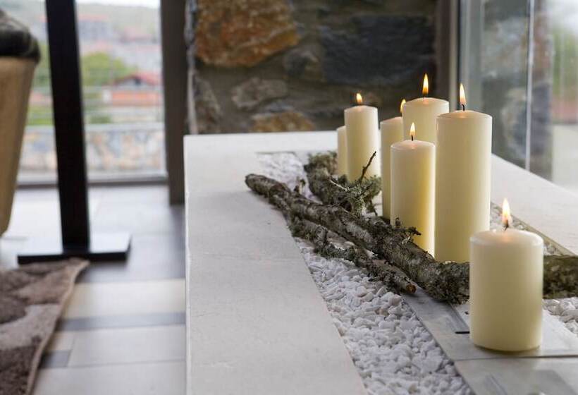 Domotel Neve Mountain Resort