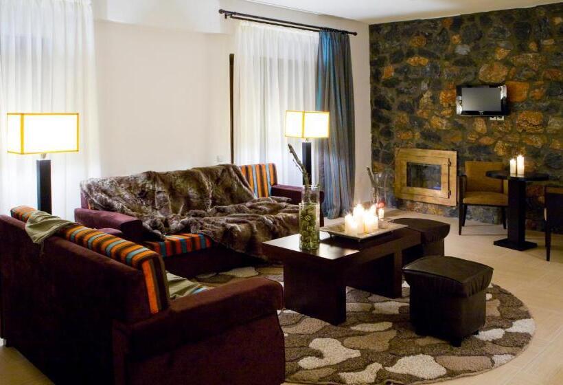 Domotel Neve Mountain Resort