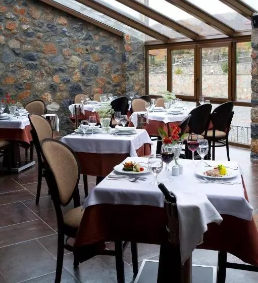 Domotel Neve Mountain Resort