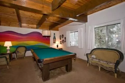 Hotel 1823 Hunkpapa St