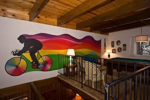 Hotel 1823 Hunkpapa St