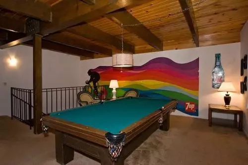 Hotel 1823 Hunkpapa St