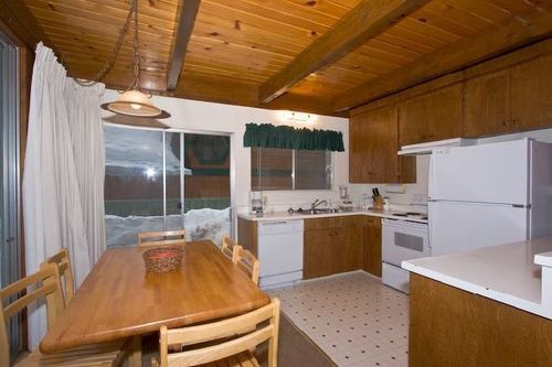 فندق 1823 Hunkpapa St