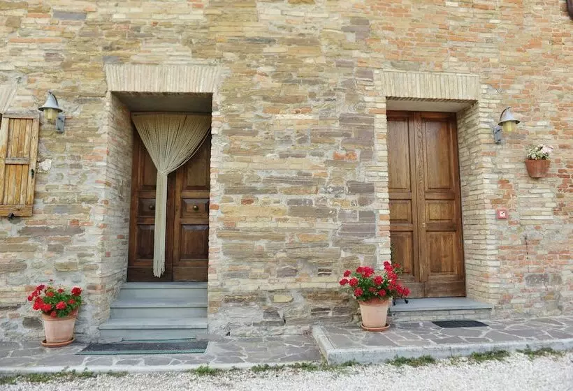 ホテル Agriturismo La Caputa