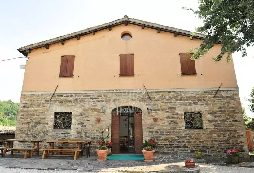 ホテル Agriturismo La Caputa
