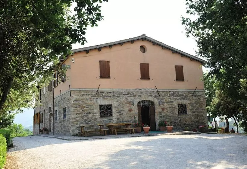 ホテル Agriturismo La Caputa