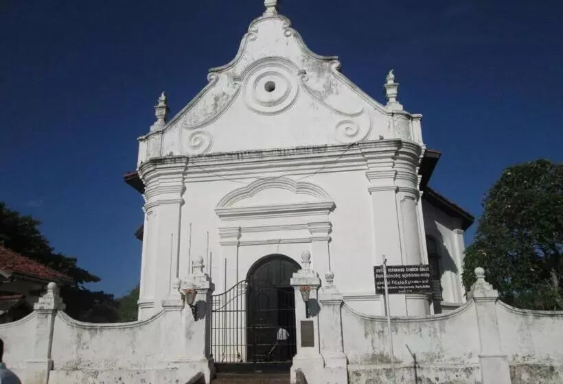 בית מלון כפרי Anara Villa